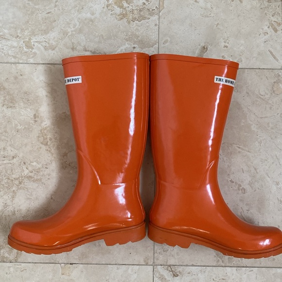 Home Depot Wet Wellies by Neet Feet - Picture 5 of 10
